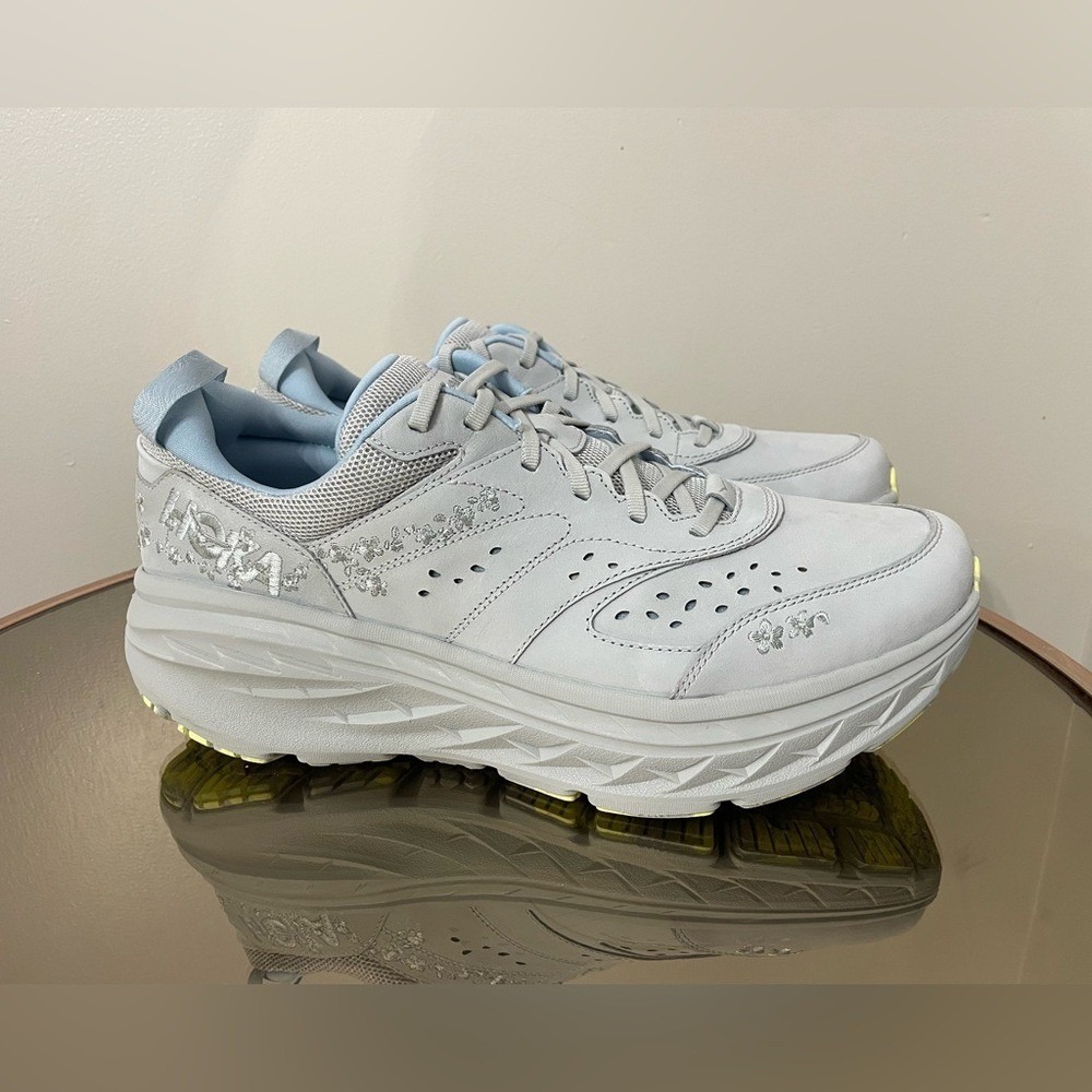 Hoka Vibrant Bloom Bondi L‎ Stardust Sunlight, Women's 14 Men's 13 NWOB